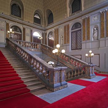 Scorcio dal pianerottolo ammezzato (© ph. Roberto Morelli, Ministero della Cultura, 2025)